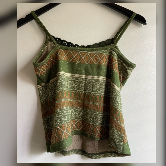 Soft Geometric Pattern Tank - Picture 6 of 7